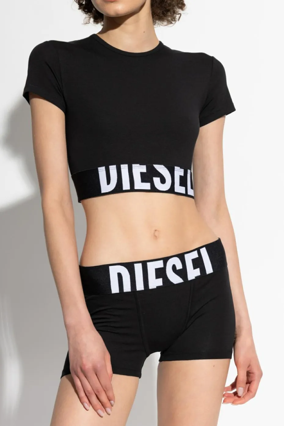 Diesel CZARNY Top `UFTEE-SPORT-CROPPED`