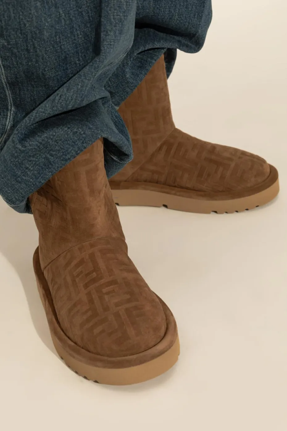 Fendi BRĄZOWY Śniegowce z monogramem