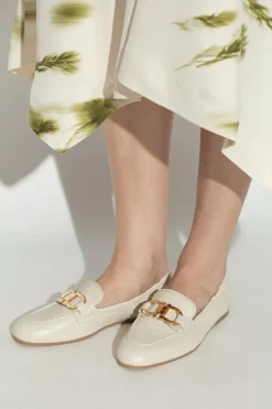 FERRAGAMO kremowy Buty `Jodie`