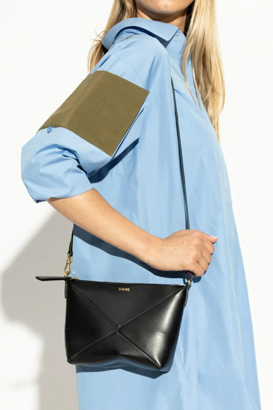 Loewe CZARNY Torba na ramię `Puzzle Fold`