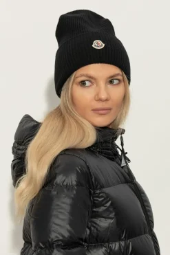 Moncler CZARNY Wełniana czapka z naszywką z logo