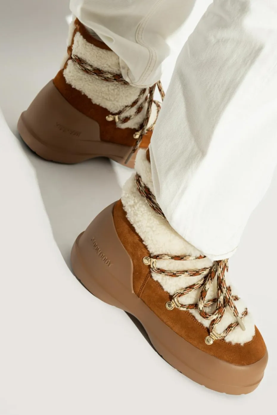 Moon Boot BRĄZOWY Śniegowce `Luna Boot Shearling`