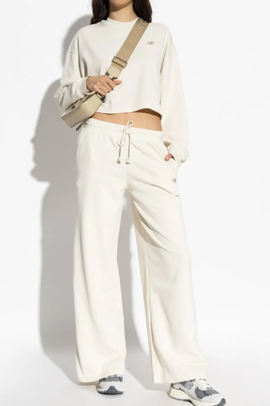 New Balance kremowy Bluza typu `oversize`