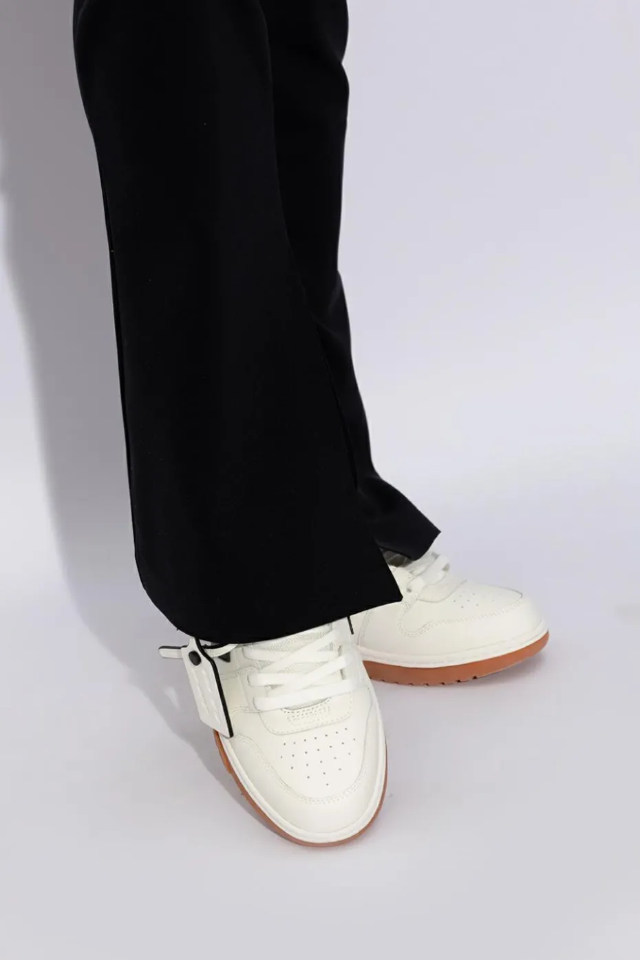 Off-White BIAŁY Buty sportowe ‘Out Of Office’
