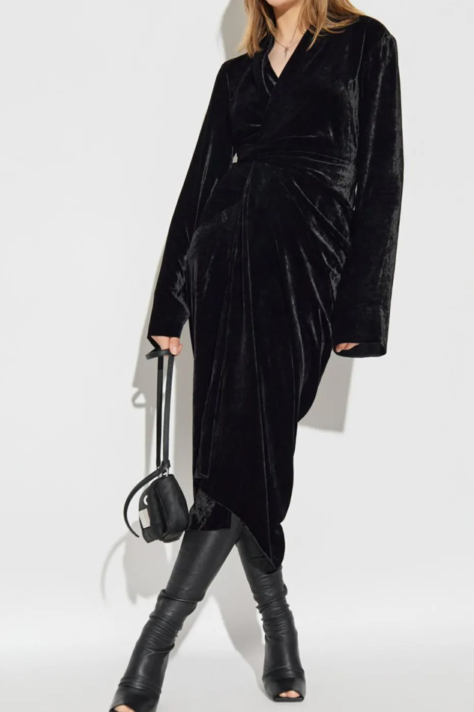 Rick Owens CZARNY Aksamitna sukienka z kopertowym wiązaniem