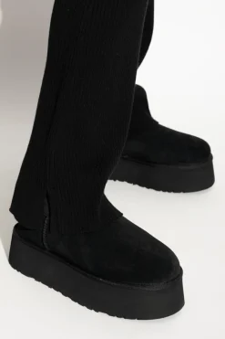 UGG CZARNY Śniegowce na platformie `Classic Mini Dipper`