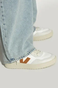 Veja BIAŁY Buty sportowe `V-90 B-MESH`