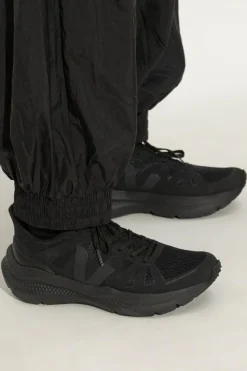 Veja CZARNY Buty sportowe `CONDOR 3 ADVANCED ENGINEERED-MESH CDR`